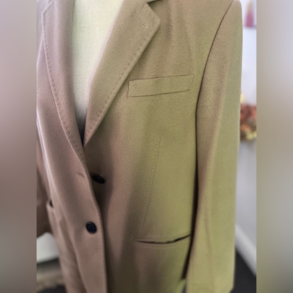 Pure Collection - classic & elegant camel coat in wool & cashmere - Picture 3 of 12